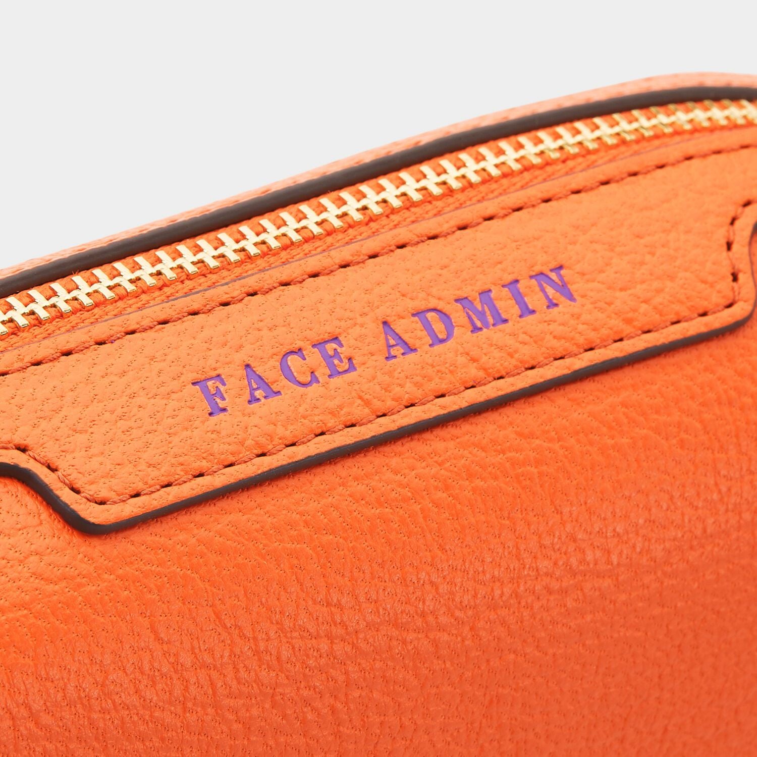 ビスポーク・スモール・ポーチ -

          

          Anya Hindmarch JP
