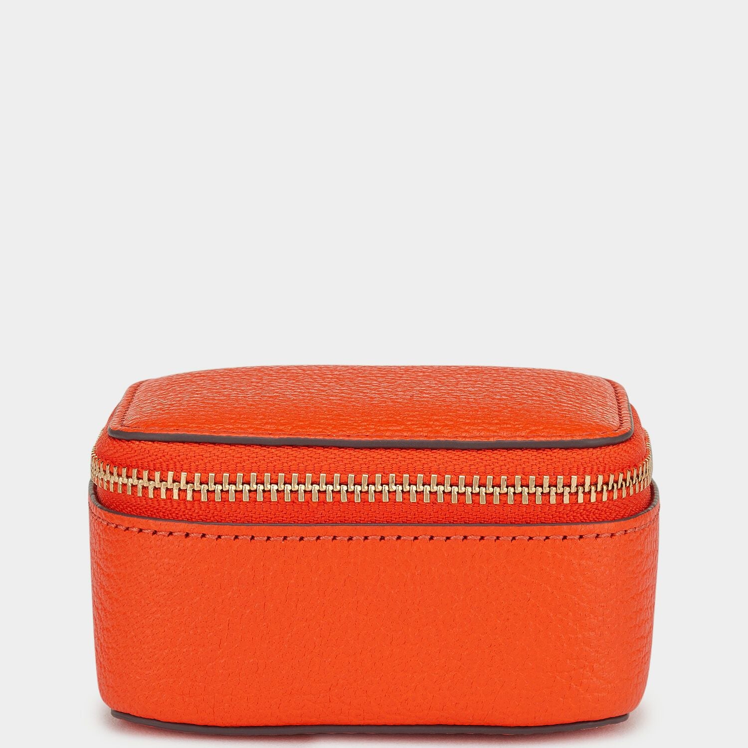 ビスポーク キープセイク ボックス スモール -

                  
                    Capra in Clementine -
                  

                  Anya Hindmarch JP
