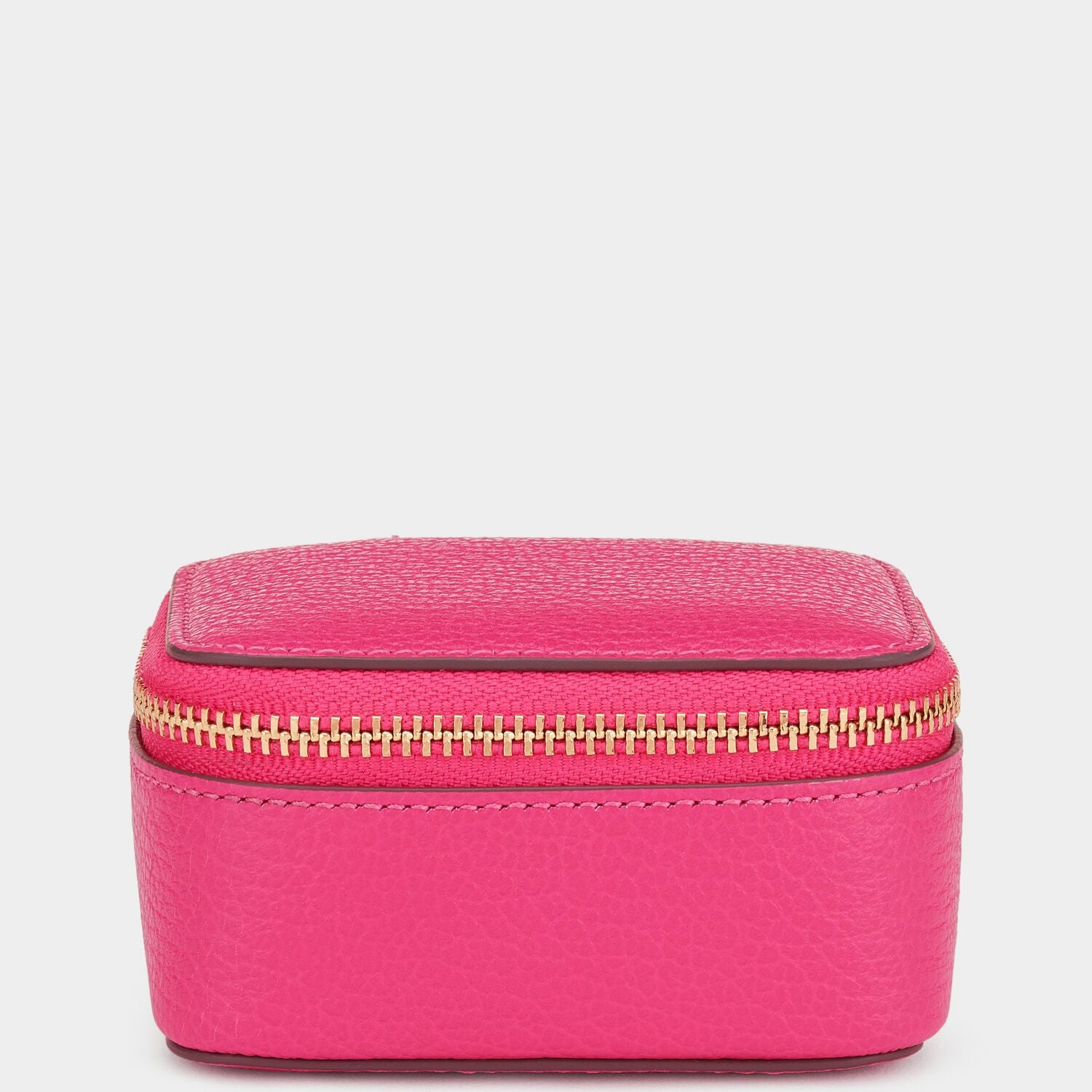 ビスポーク キープセイク ボックス スモール -

                  
                    Capra in Pink -
                  

                  Anya Hindmarch JP
