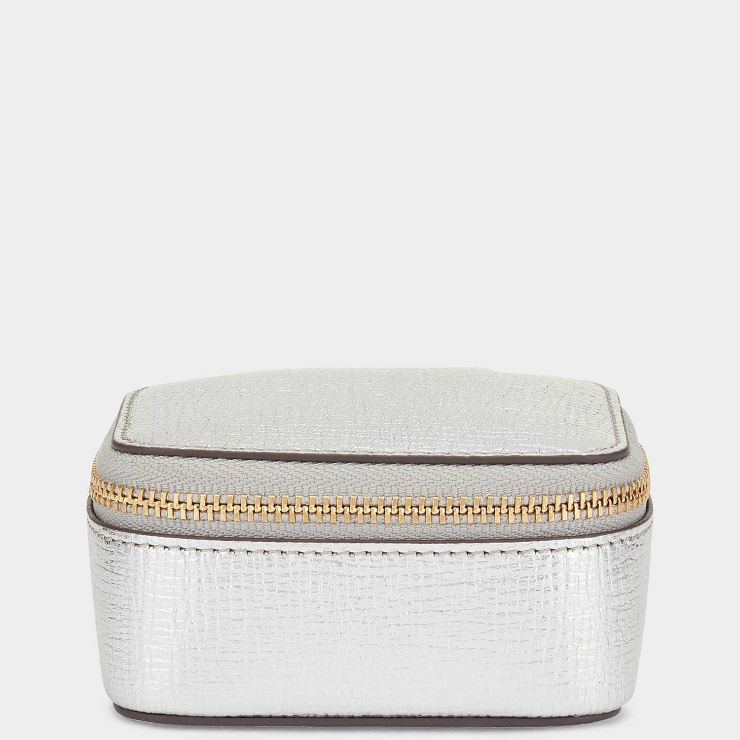 ビスポーク キープセイク ボックス スモール -

                  
                    Capra in Silver -
                  

                  Anya Hindmarch JP
