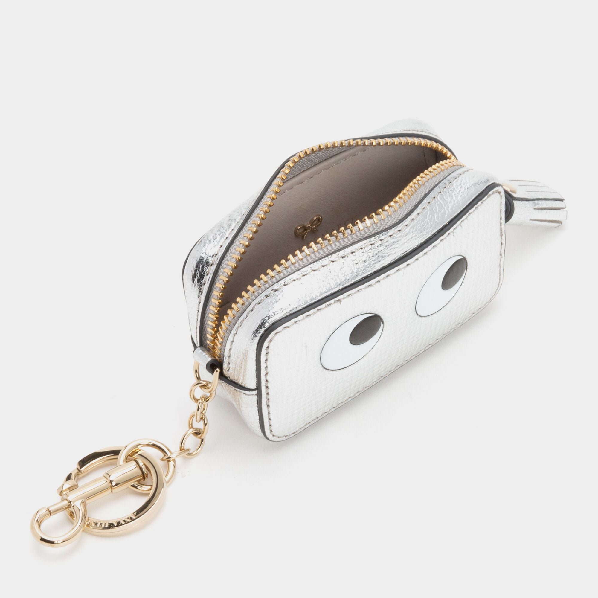 アイズ コイン パース -

                  

                  Anya Hindmarch JP
