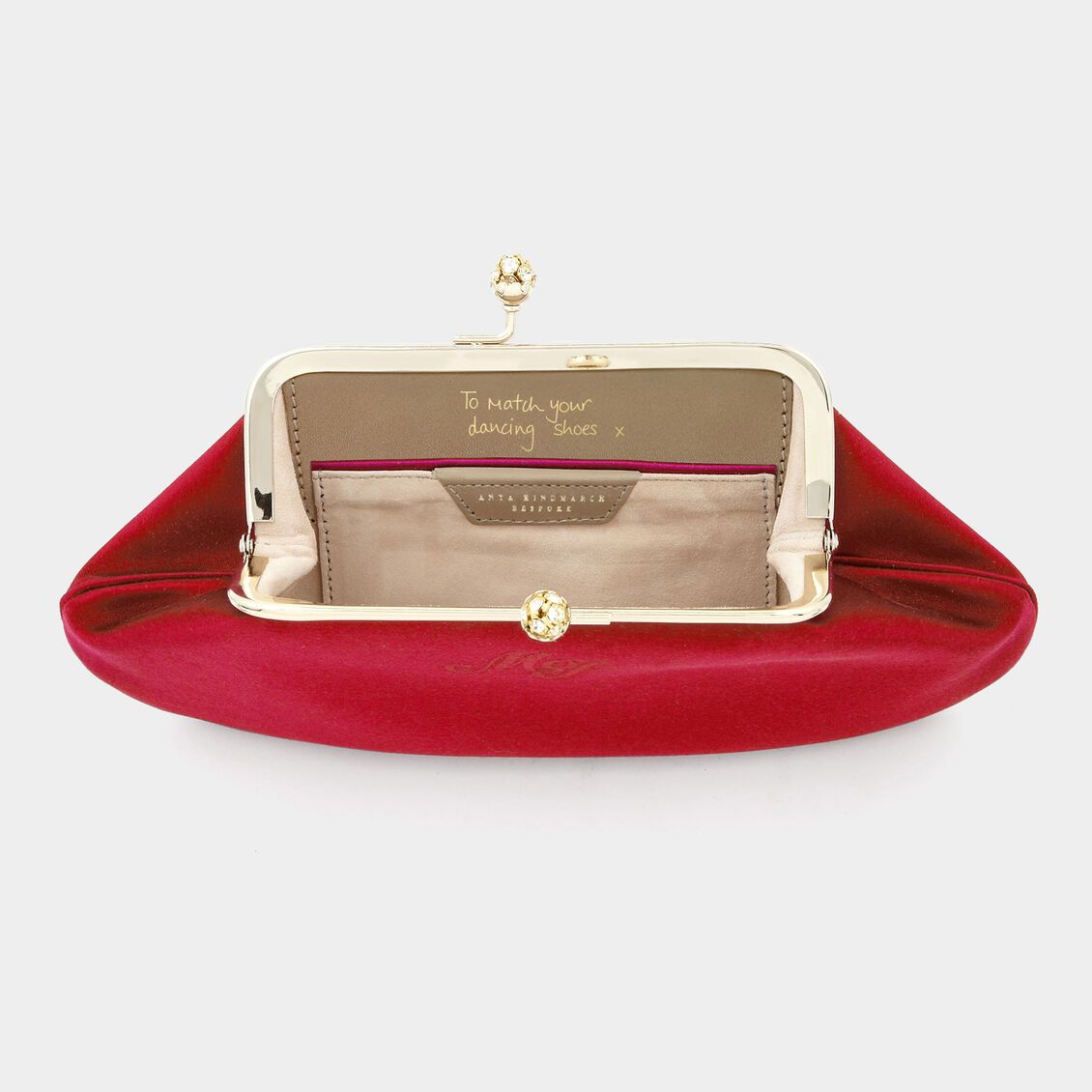 ビスポーク モード -

                  
                    Satin in Red -
                  

                  Anya Hindmarch JP
