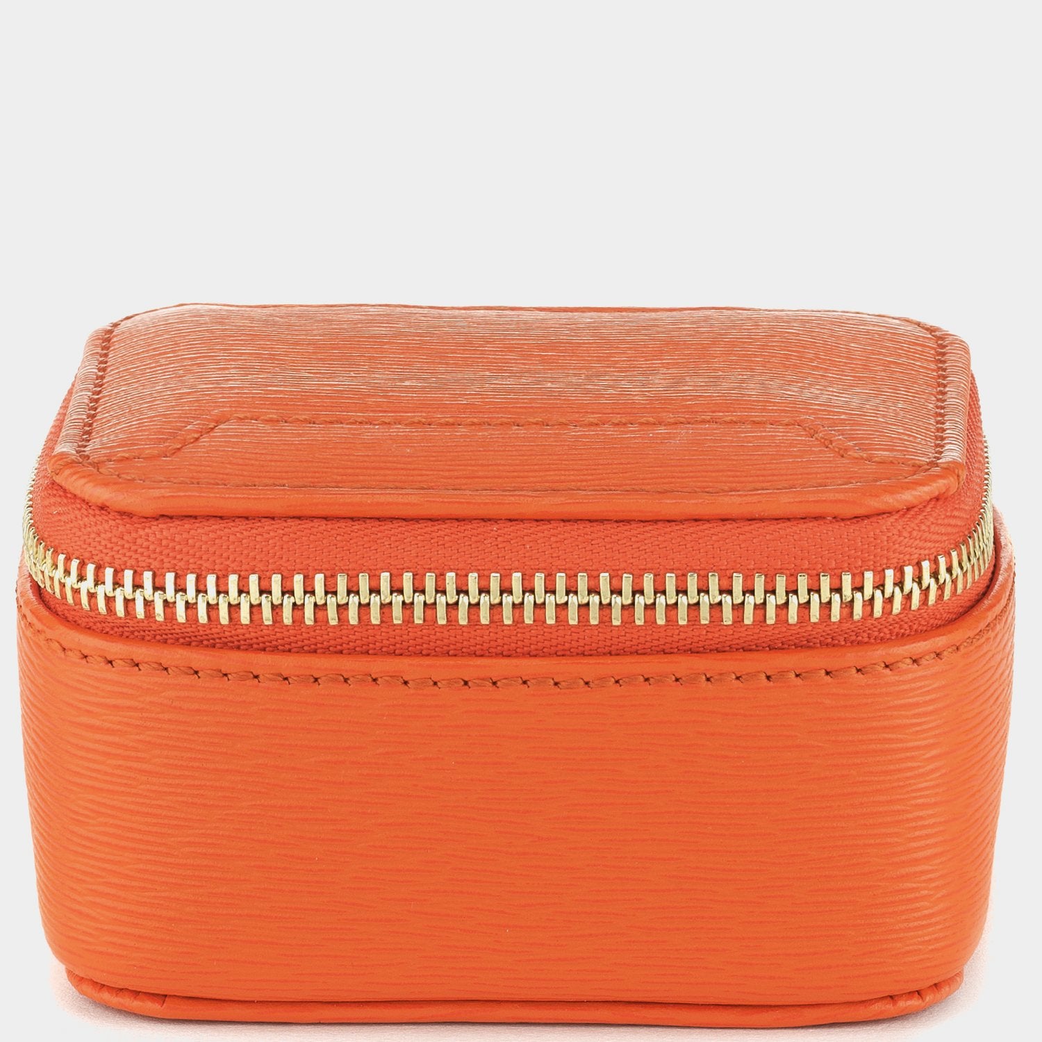 ビスポーク キープセイク ボックス スモール -

                  
                    London Grain in Clementine -
                  

                  Anya Hindmarch JP
