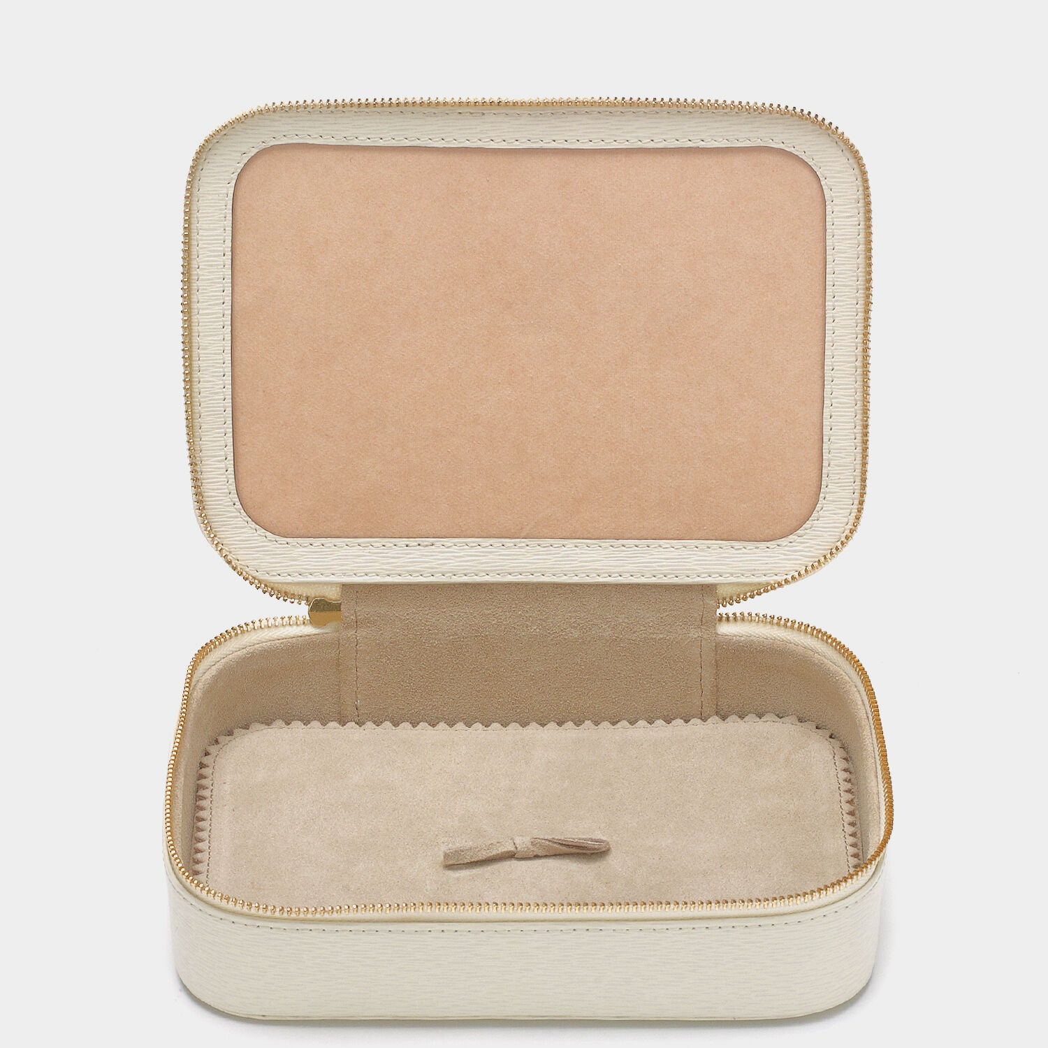 ビスポーク シークレット フォト キープセイク ボックス ラージ -

                  
                    London Grain in Bone -
                  

                  Anya Hindmarch JP
