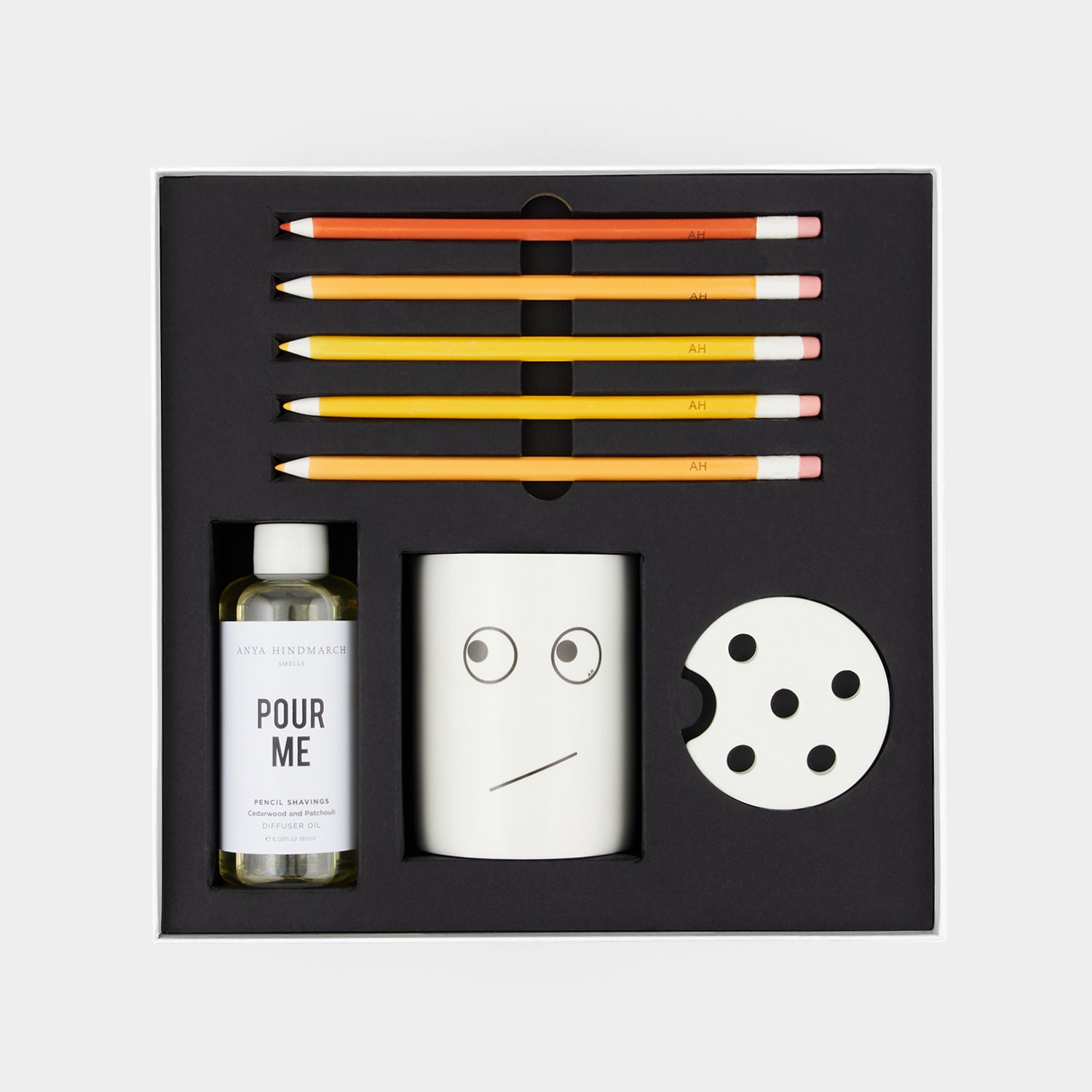 ペンシル シェービング ディフューザー -

          
            Oils in Natural -
          

          Anya Hindmarch JP
