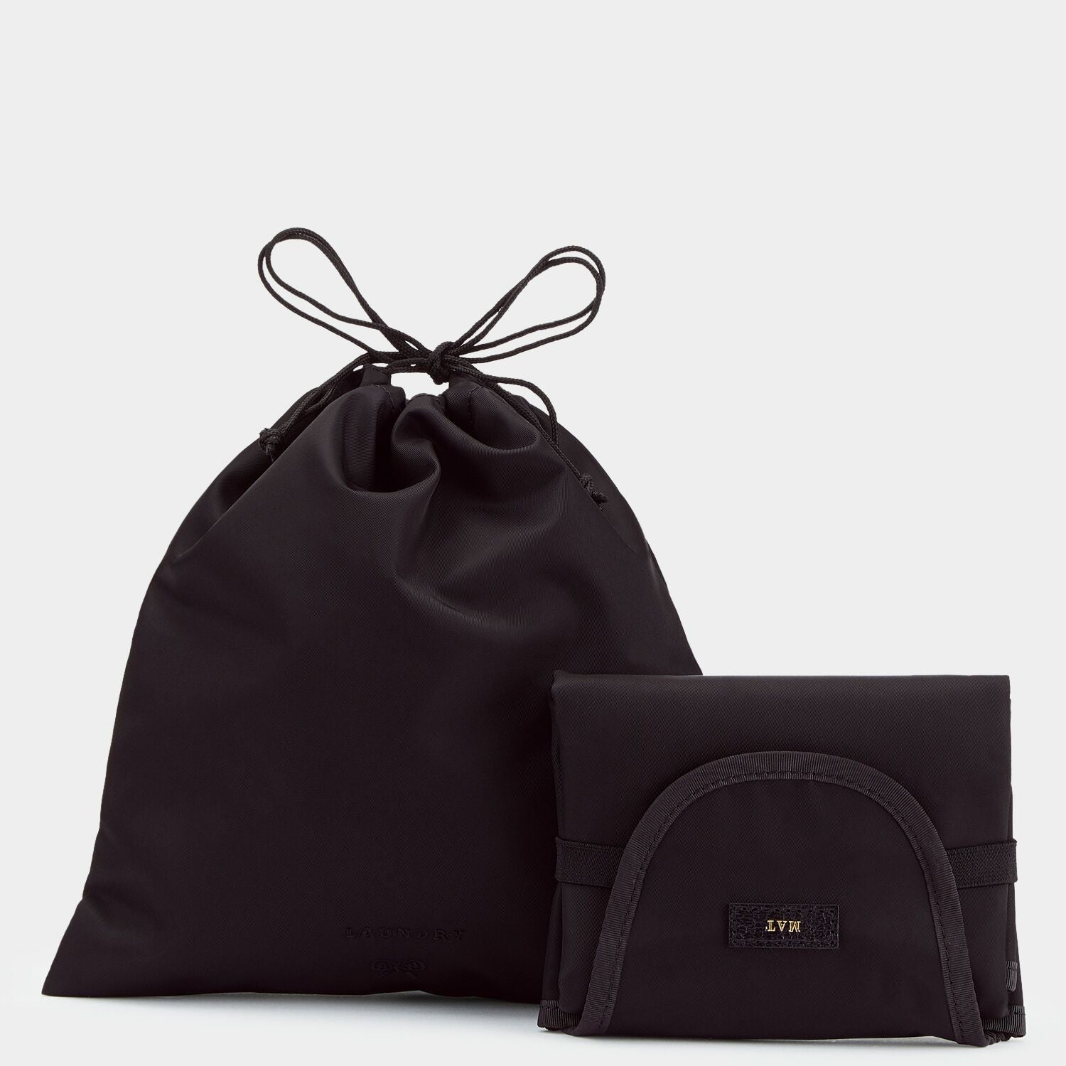 ベビー エマージェンシー キット -

                  
                    Recycled Nylon with PU in Black -
                  

                  Anya Hindmarch JP
