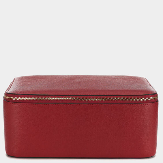 ビスポーク キープセイク ボックス XL -

          
            Capra in Red -
          

          Anya Hindmarch JP
