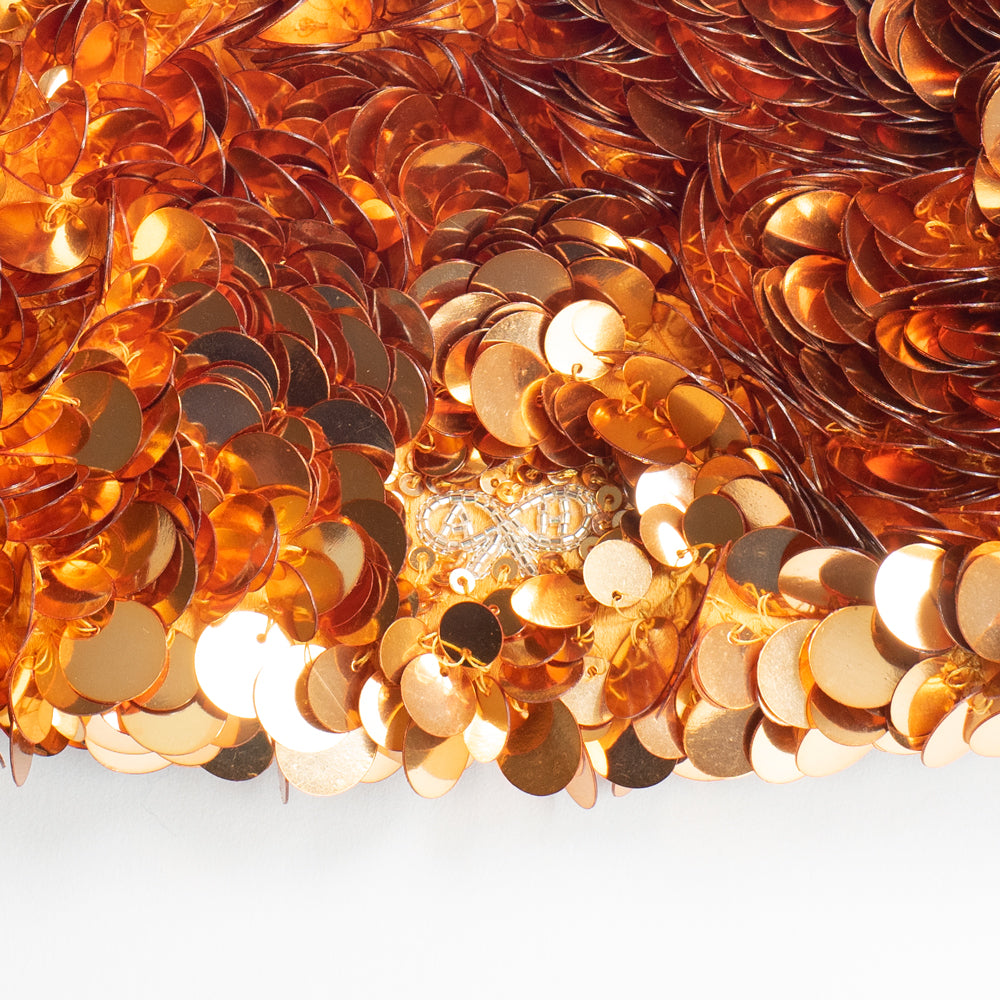 「すしのこ」 トート -

                  
                    Sequins in Honey -
                  

                  Anya Hindmarch JP
