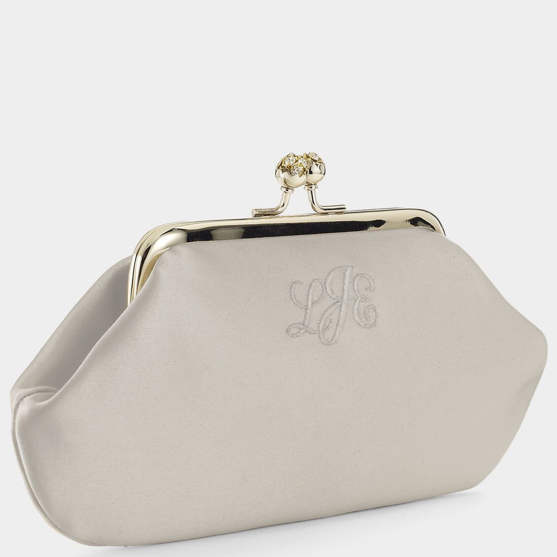 ビスポーク モード -

                  
                    Satin in Oyster -
                  

                  Anya Hindmarch JP
