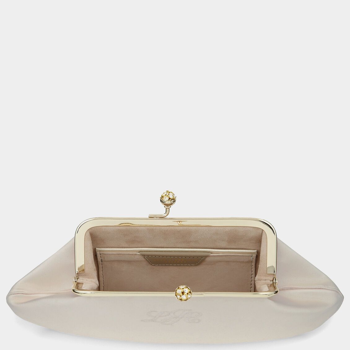 ビスポーク モード -

                  
                    Satin in Oyster -
                  

                  Anya Hindmarch JP
