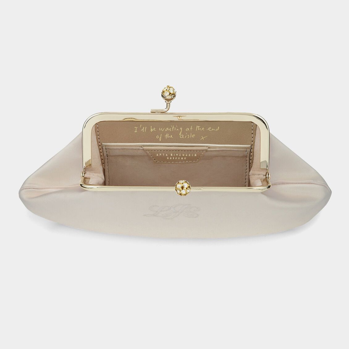 ビスポーク モード -

                  
                    Satin in Oyster -
                  

                  Anya Hindmarch JP
